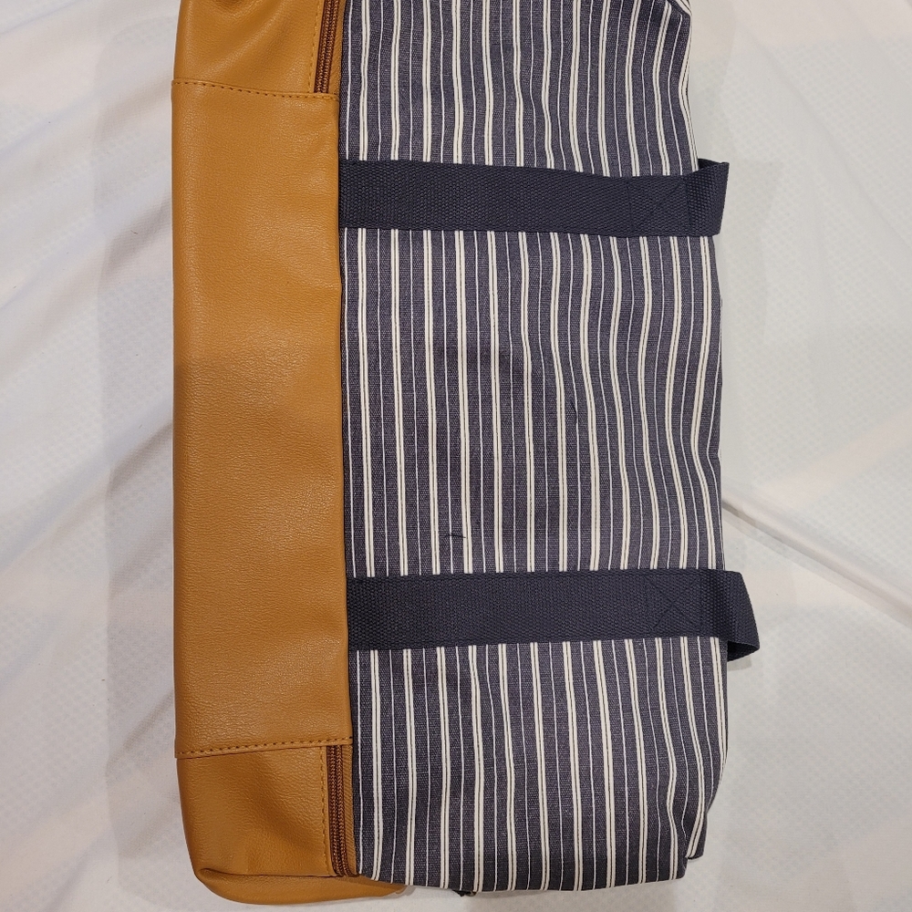 Weekender bag - Picture 3 of 4